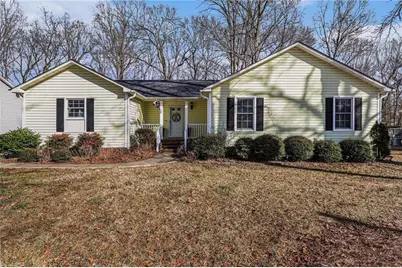 1901 Dorsett Street, Burlington, NC 27215 - Photo 3