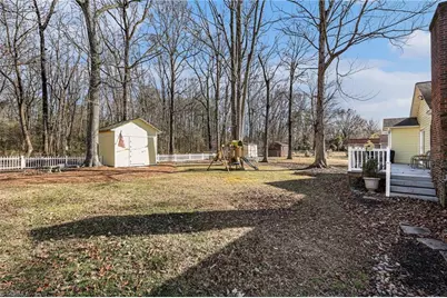 1901 Dorsett Street, Burlington, NC 27215 - Photo 27