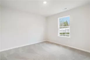 5284 Amaryllis Wy, Winston-Salem, NC 27104 - Photo 11