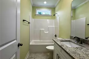613 Kendall St, Eden, NC 27288 - Photo 11