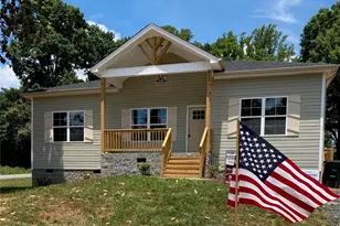 613 Kendall St, Eden, NC 27288 - Photo 1