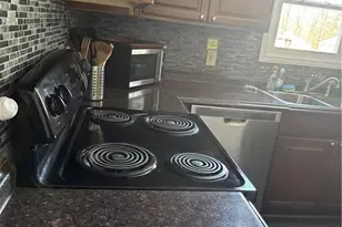 2101 Arbrook Ln, High Point, NC 27265 - Photo 9