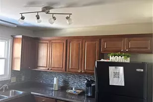 2101 Arbrook Ln, High Point, NC 27265 - Photo 7