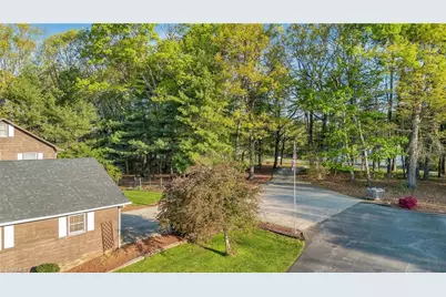 312 Hensley Eller Road, Millers Creek, NC 28651 - Photo 15