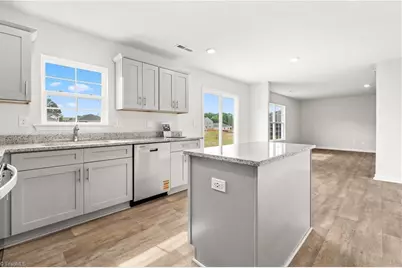 313 Aspen Place Court, Thomasville, NC 27360 - Photo 11