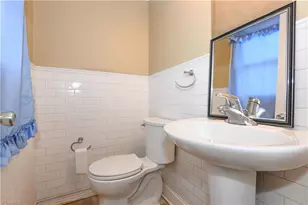 1600 Glenridge Rd, Greensboro, NC 27405 - Photo 15