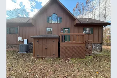 687 W Meadow Parkway, Moravian Falls, NC 28654 - Photo 5