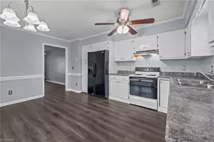 205A Mallard Creek Dr, Graham, NC 27253 - Photo 15