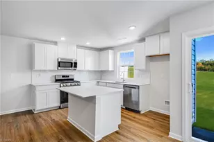 219 Plumtree Ct, King, NC 27021 - Photo 11