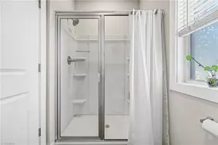 215 James St, Lexington, NC 27295 - Photo 15