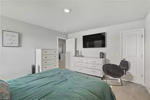 6850 Keeneland Dr, Whitsett, NC 27377 - Photo 43