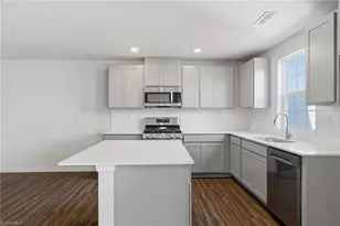 223 Plumtree Ct, King, NC 27021 - Photo 11