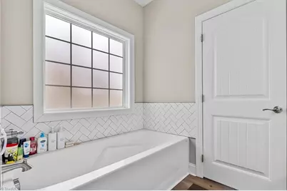 109 Willowbrook Drive, Thomasville, NC 27360 - Photo 23