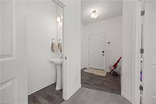 1714 Eagle Vw Dr, Kernersville, NC 27284 - Photo 3