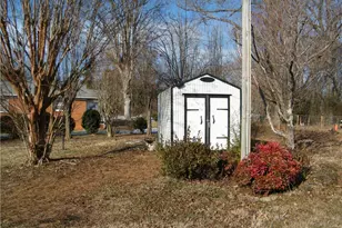 3501 Bates Dr, Winston-Salem, NC 27105 - Photo 39