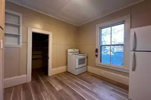 409 Cedar St, Greensboro, NC 27401 - Photo 9