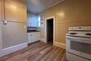 409 Cedar St, Greensboro, NC 27401 - Photo 7