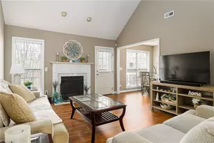 17 Clayton Way, Thomasville, NC 27360 - Photo 9