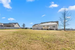 2549 Mary Viola Dr, Sophia, NC 27350 - Photo 19