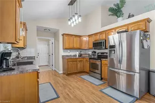 2549 Mary Viola Dr, Sophia, NC 27350 - Photo 9