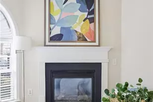 4285 Cedarcroft Ct, Greensboro, NC 27409 - Photo 5