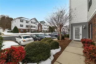 4285 Cedarcroft Ct, Greensboro, NC 27409 - Photo 3