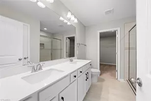 1434 Reading Ct, Burlington, NC 27217 - Photo 9