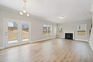 1434 Reading Ct, Burlington, NC 27217 - Photo 5