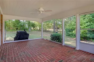 122 Pine St, King, NC 27021 - Photo 7