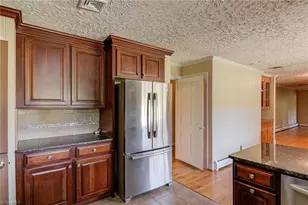 122 Pine St, King, NC 27021 - Photo 13