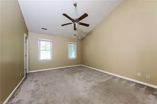7141 Avenbury Cir, Kernersville, NC 27284 - Photo 9