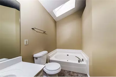 7141 Avenbury Circle, Kernersville, NC 27284 - Photo 13