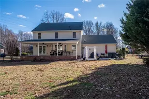 1004 Benton Ct, Reidsville, NC 27320 - Photo 17