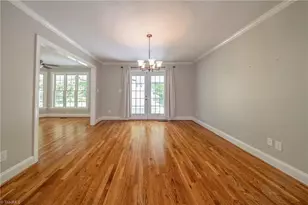 1004 Benton Ct, Reidsville, NC 27320 - Photo 5