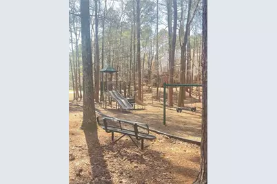 4536 Hamptonshire Drive, Raleigh, NC 27613 - Photo 15