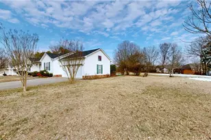 4 Braxton Ln, Thomasville, NC 27360 - Photo 35