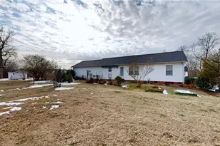 4 Braxton Ln, Thomasville, NC 27360 - Photo 27