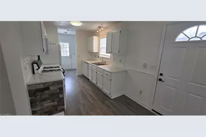 2714 Westgate Drive, High Point, NC 27265 - Photo 17