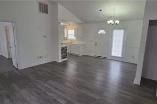 2714 Westgate Dr, High Point, NC 27265 - Photo 9