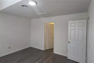 2714 Westgate Dr, High Point, NC 27265 - Photo 13