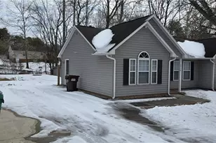 2714 Westgate Dr, High Point, NC 27265 - Photo 3