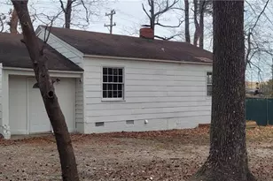 2615 Vanstory St, Greensboro, NC 27407 - Photo 3