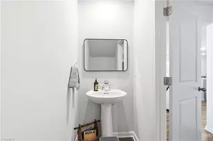 2949 Legacy Rdg Ln, Catawba, NC 28609 - Photo 5