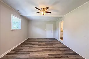 202 Hassellwood Dr, Jamestown, NC 27282 - Photo 11