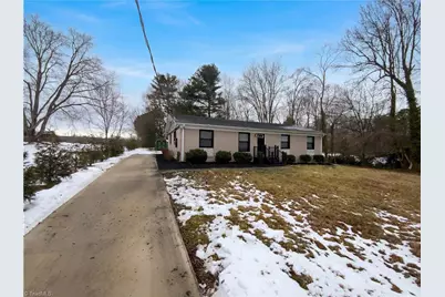 202 Hassellwood Drive, Jamestown, NC 27282 - Photo 7