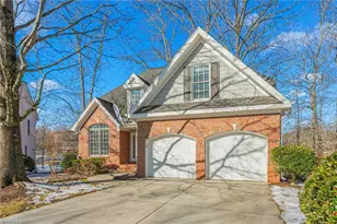 971 Wyckshire Ct, Whitsett, NC 27377 - Photo 3