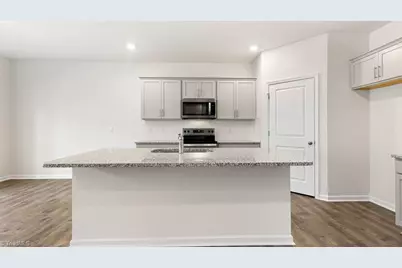 657 Bryson Boulevard, Lexington, NC 27295 - Photo 7