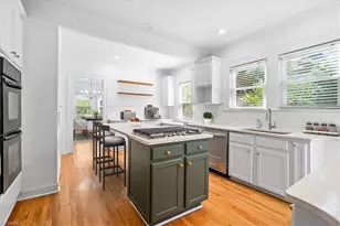 316 Spring St, Thomasville, NC 27360 - Photo 11