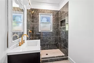 316 Spring St, Thomasville, NC 27360 - Photo 25