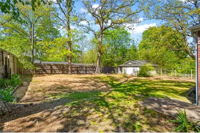 316 Spring Street, Thomasville, NC 27360 - Photo 39